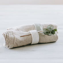 Load image into Gallery viewer, Flax Napkin Ring 3x6 - White
