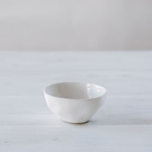 Load image into Gallery viewer, Flax Fruit Bowl d12cm - White
