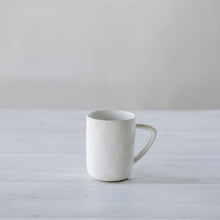 Load image into Gallery viewer, Flax Mug h10cm - White
